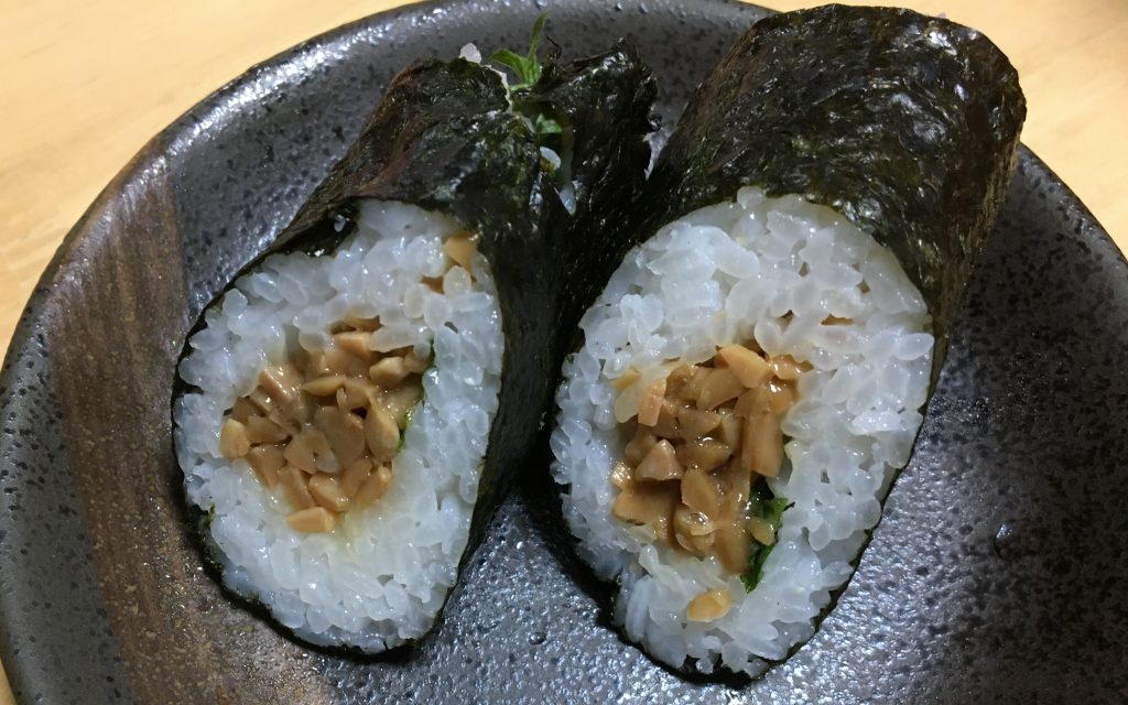 節分なので納豆巻のまき 新田商店ブログ